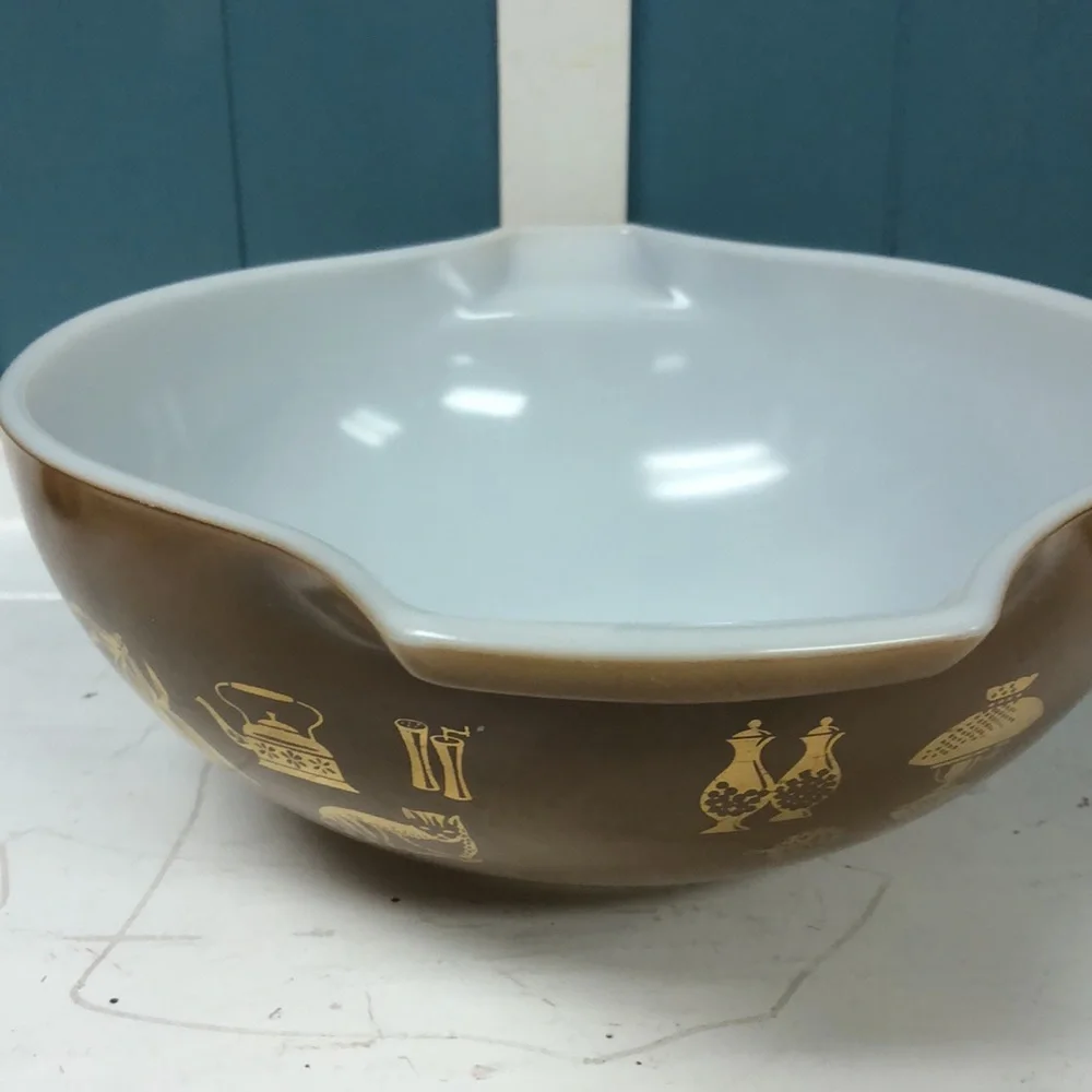 Pyrex great vintage